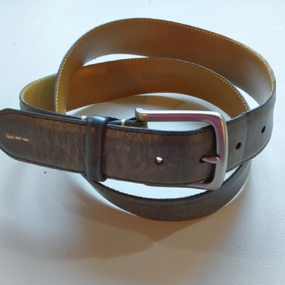 Allen Edmonds| Men's Carbon Gray Full Grain Leather Supple Dress Belt Silver 40